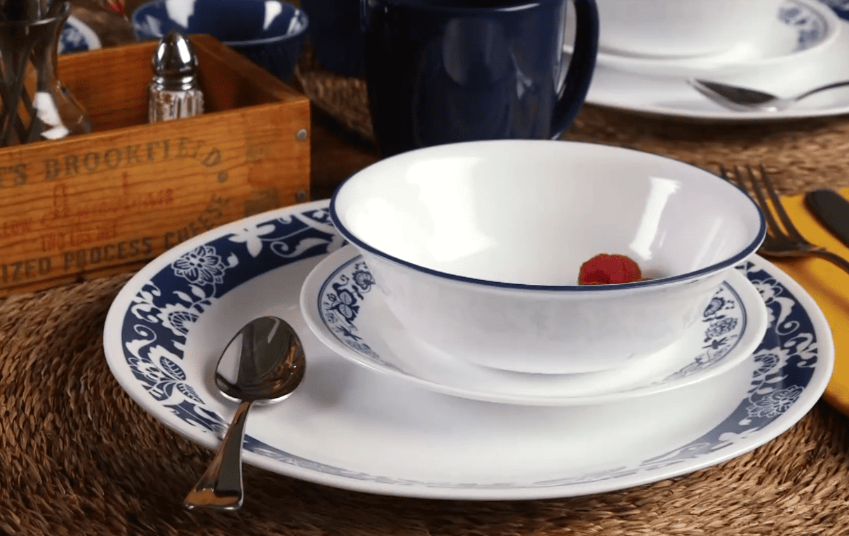 Introducing Vintage Corelle Dinnerware